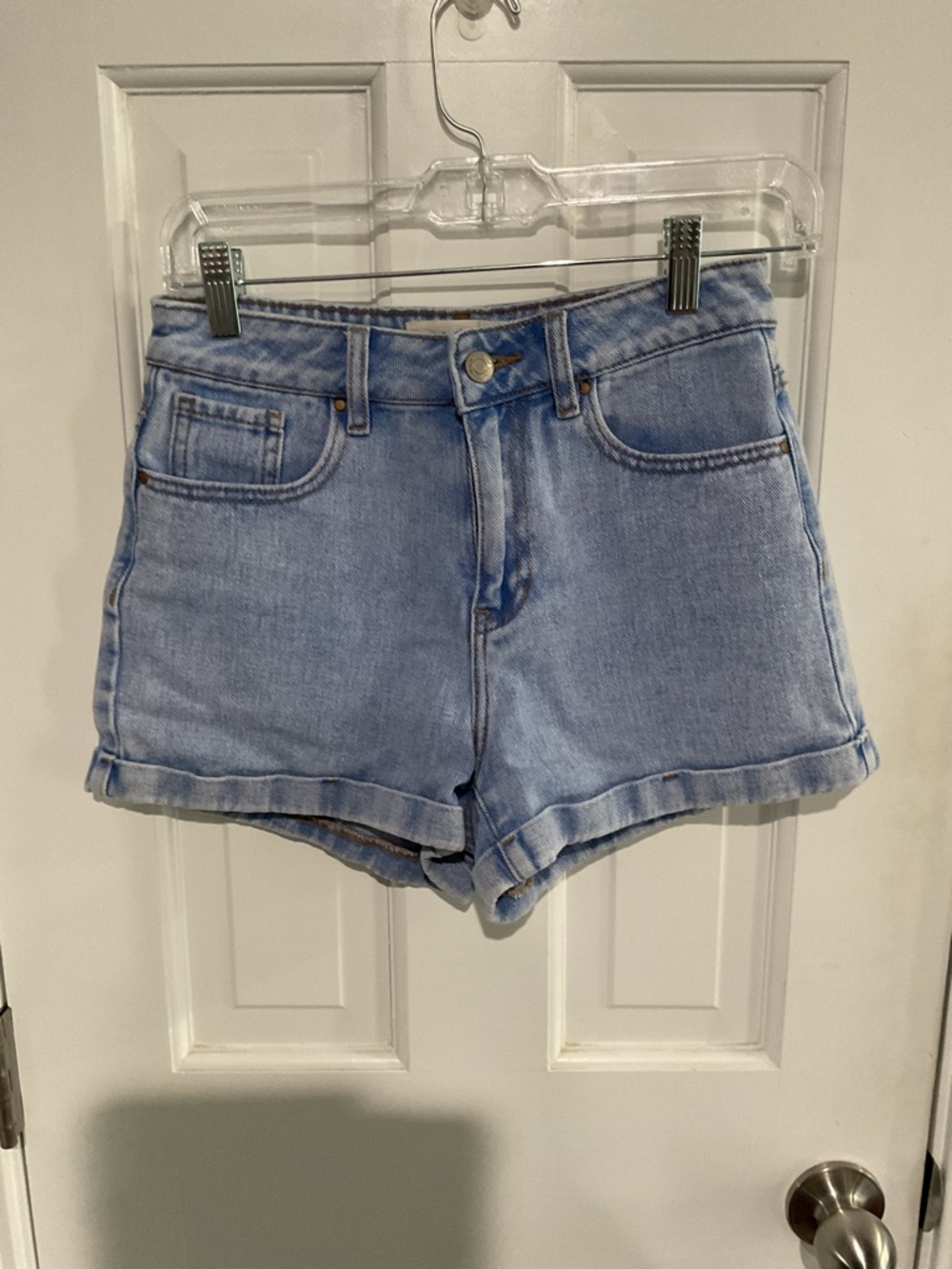 PAC Sun Mom Short Light Blue Cuffed Shorts Size 25. Excellent Condition.